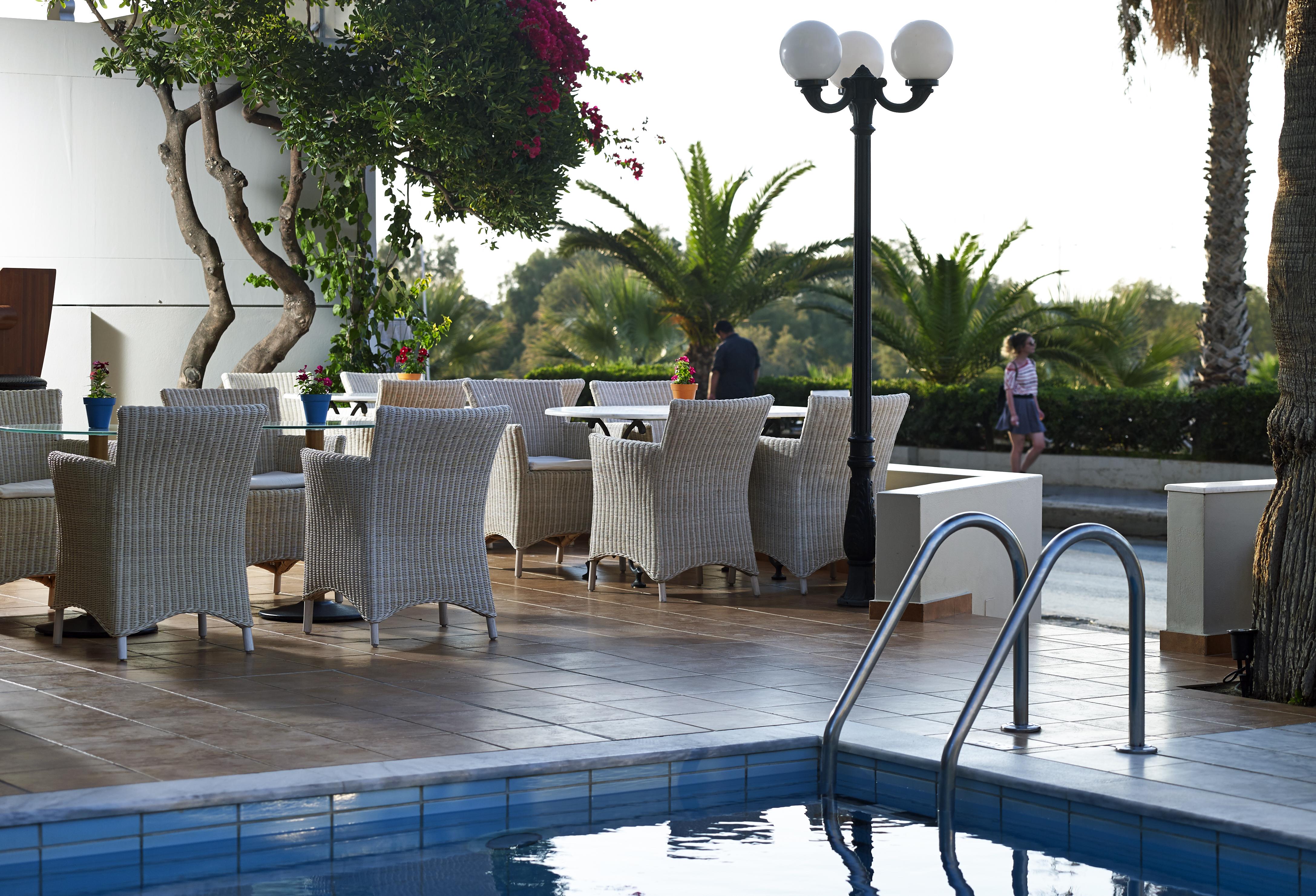 Kriti Beach Hotel Rethymno  ภายนอก รูปภาพ