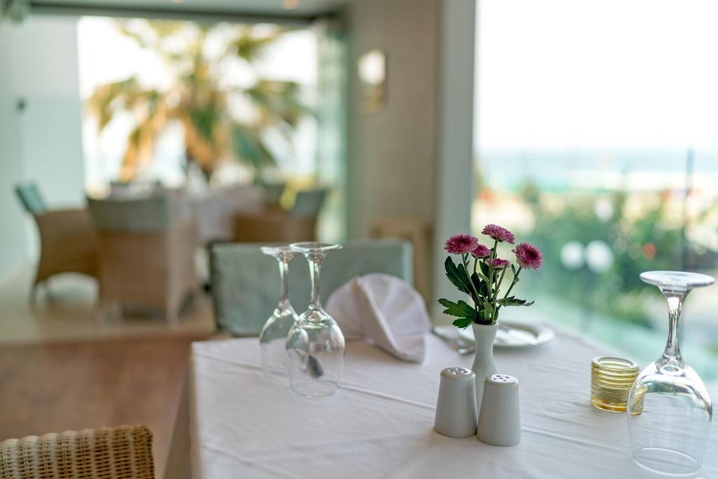 Kriti Beach Hotel Rethymno  ภายนอก รูปภาพ